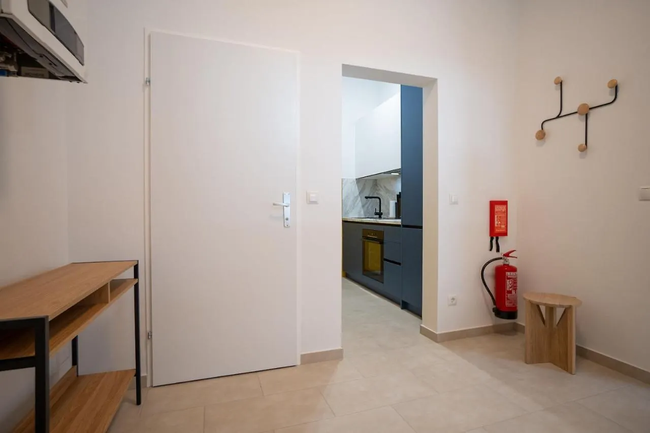 Central Brand-New Apartment With A Patio Vienna Austria