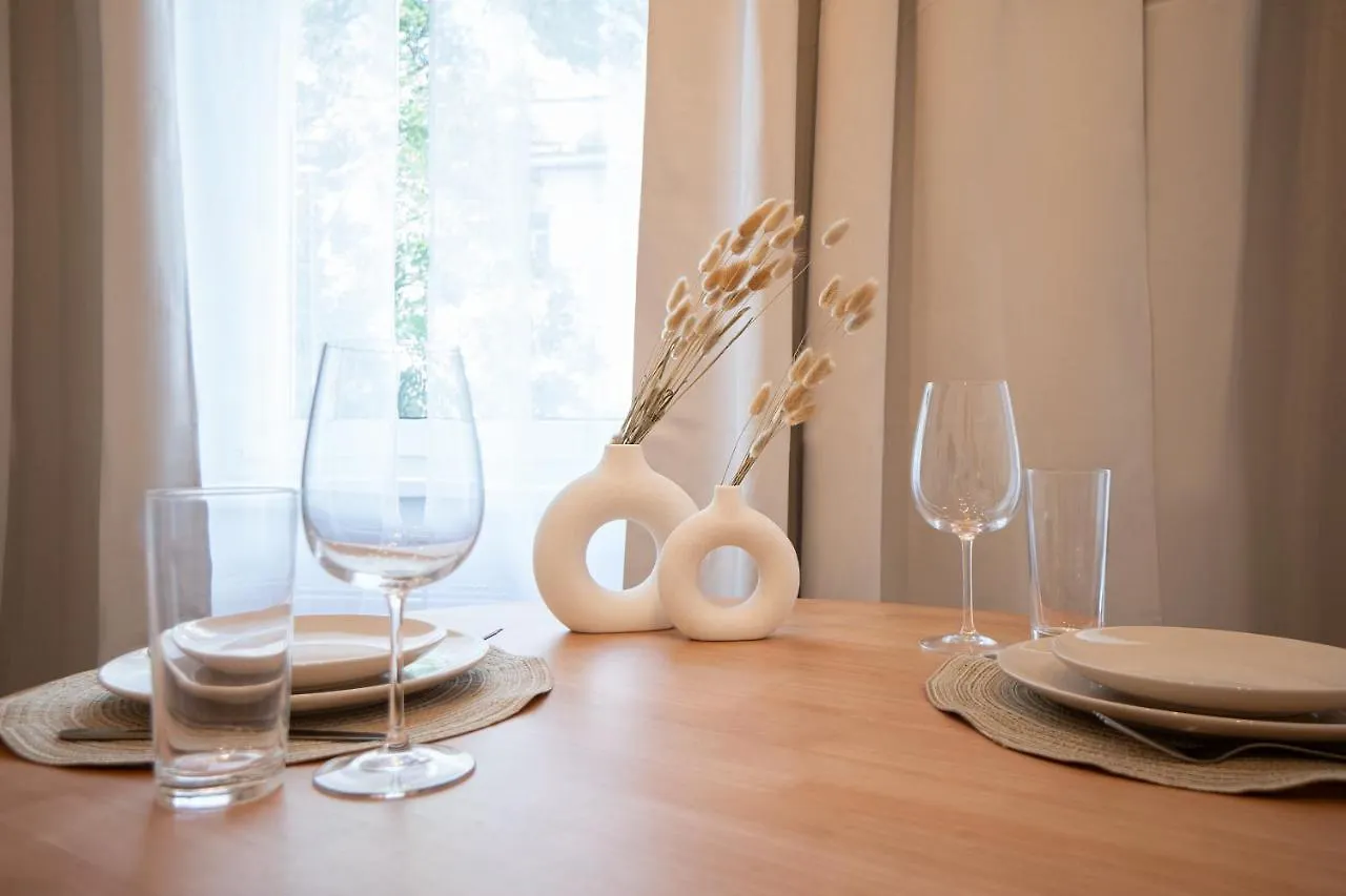 Central Brand-New Apartment With A Patio Vienna Austria