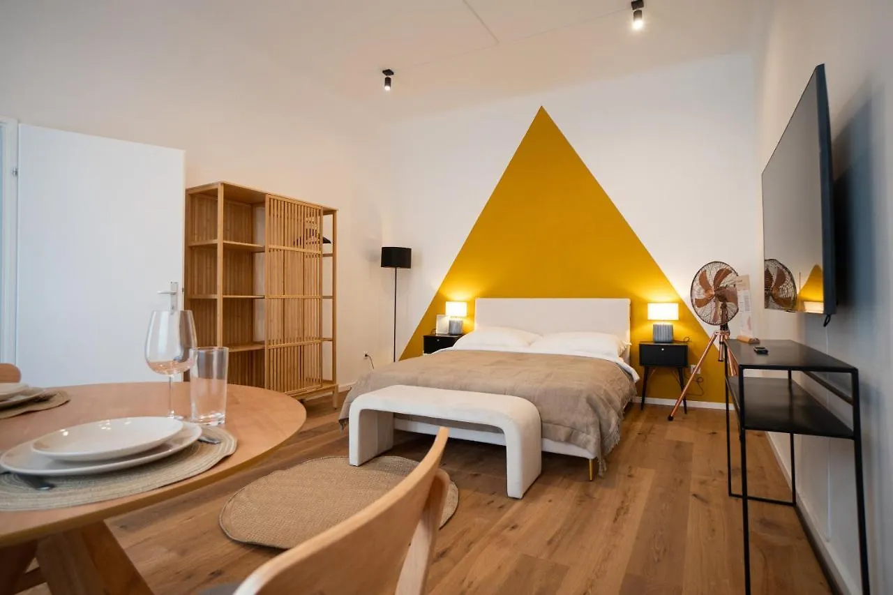 Central Brand-New Apartment With A Patio Vienna