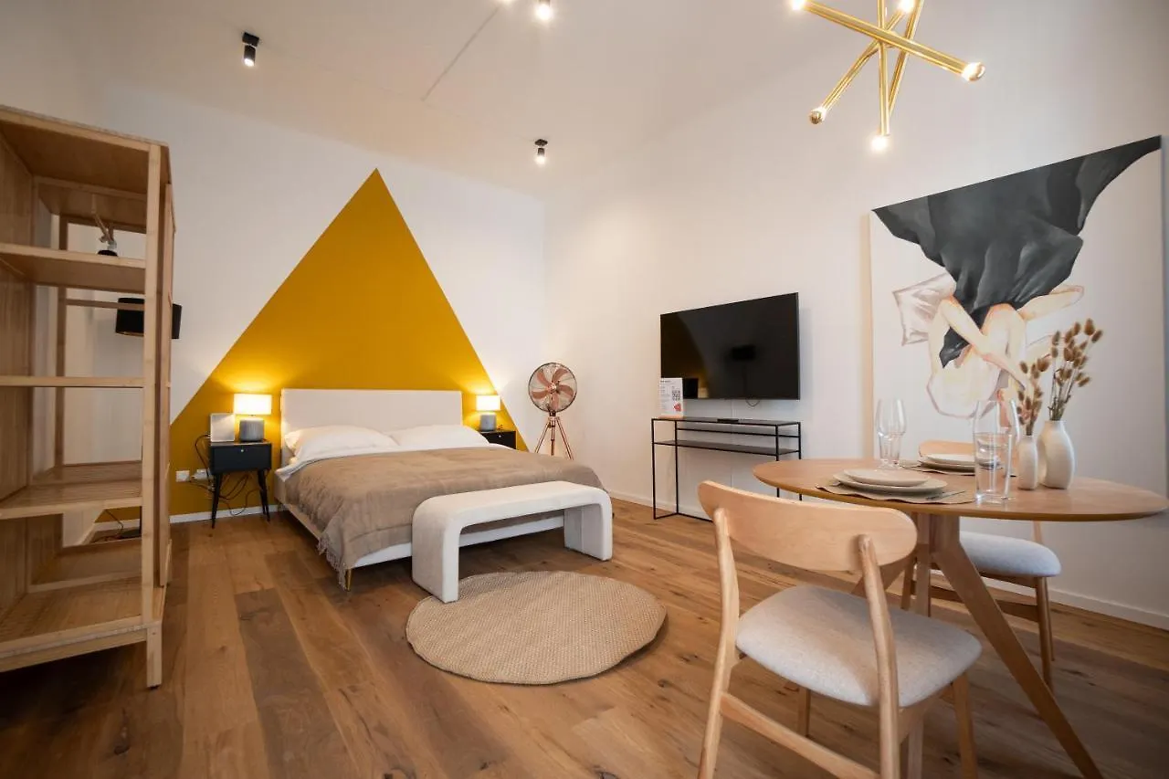 Central Brand-New Apartment With A Patio Vienna 0*,