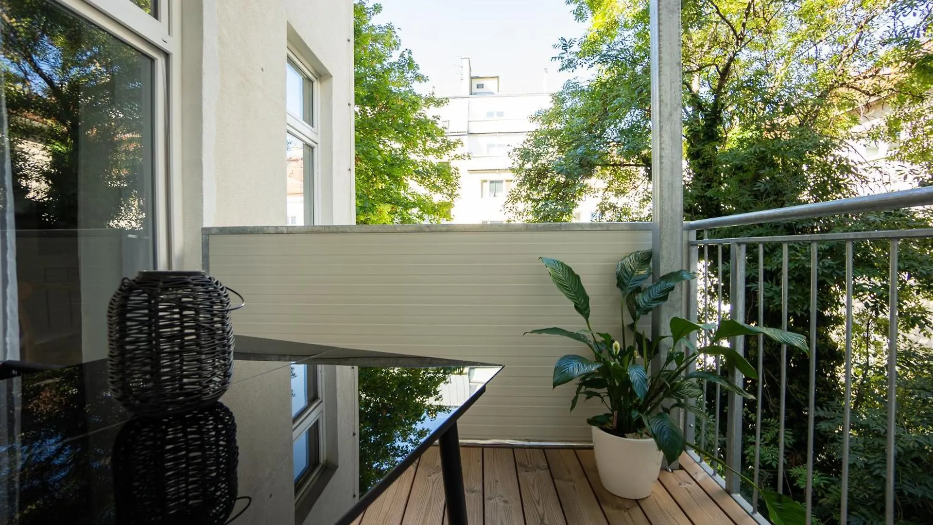 Central Brand-New Apartment With A Patio Vienna